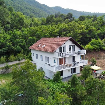 Amani Apartment Kovacevo Polje Bagian luar foto